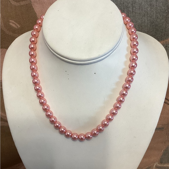 NECKLACES - Picture 3 of 15